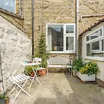 3 Bed In Saltburn-by-the-sea Oc-46583 Feriehus *