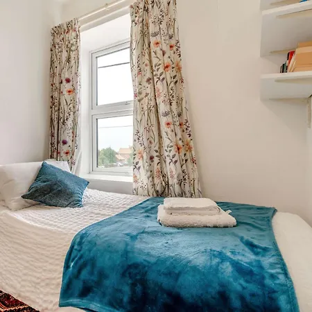 Tatil Evi 3 Bed In Danby 46583 *