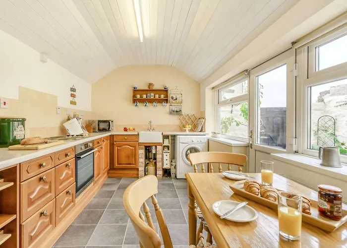 3 Bed In Saltburn-By-The-Sea Oc-46583