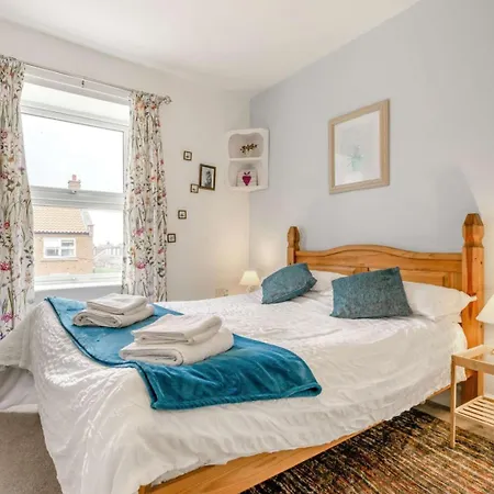 3 Bed In Saltburn-by-the-sea Oc-46583